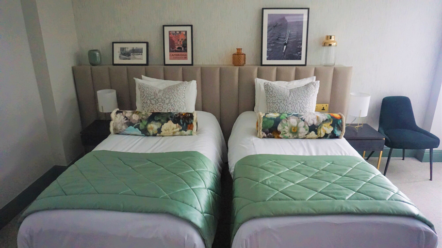 Bedroom 5