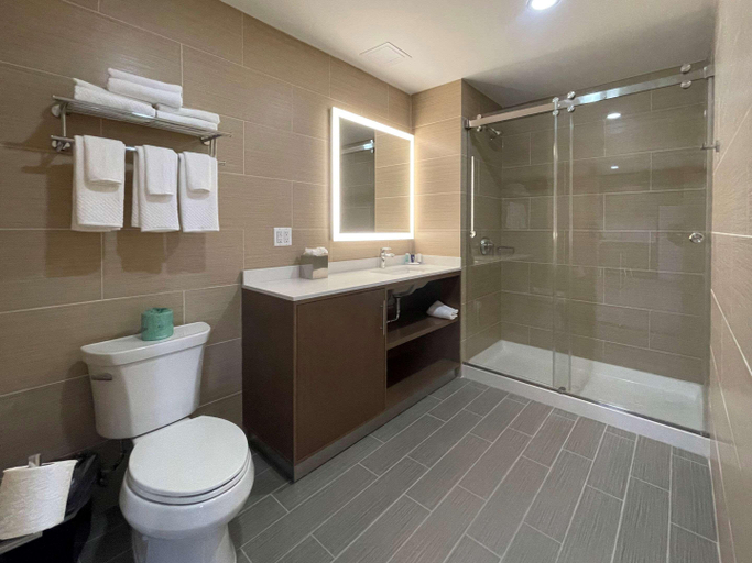 Bathroom 5, Mainstay Suites Bronx, New York