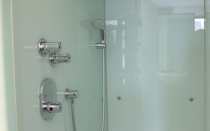Bathroom 9