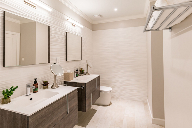 Bathroom 5, The Point at Petite Calivigny