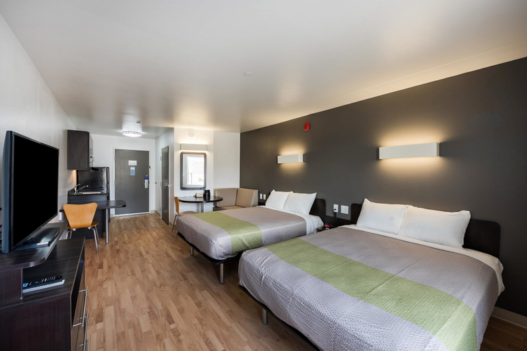 Bedroom 9