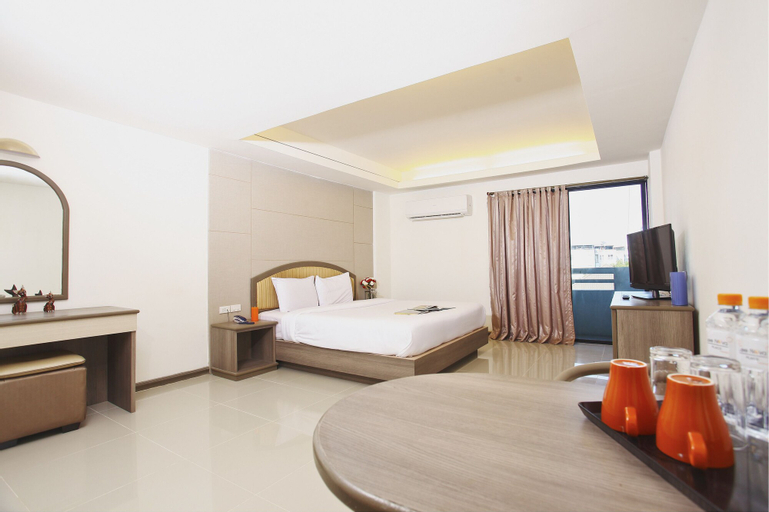 Bedroom 9