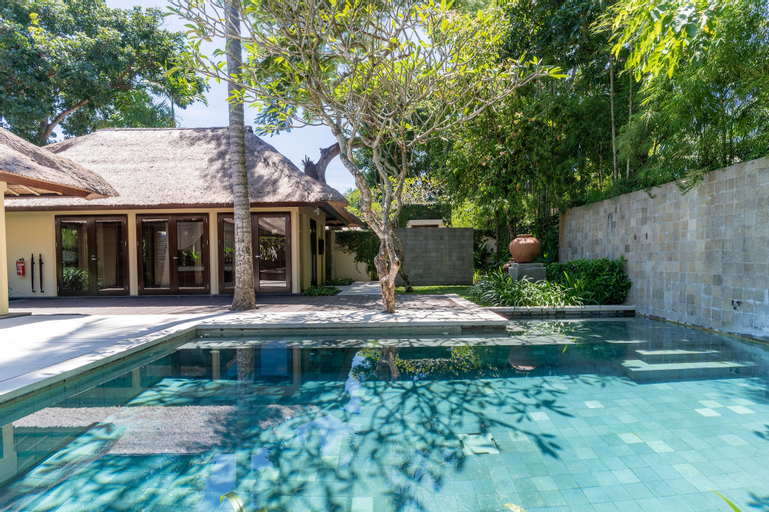Swimming Pool 17