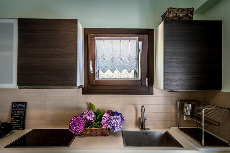 Room 2, Daphne House In Pelion, Thessaly