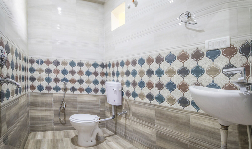 Bathroom 2