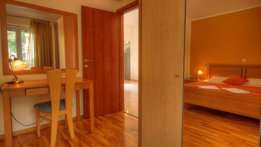 Bedroom 3, Apartment Villa Molina, Župa Dubrovačka