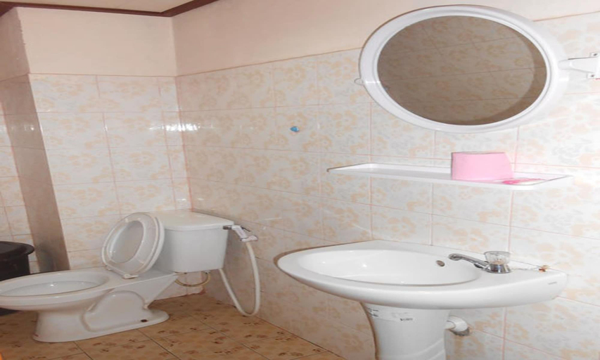 Bathroom 3, ヴァンマリー ホテル, Vientiane