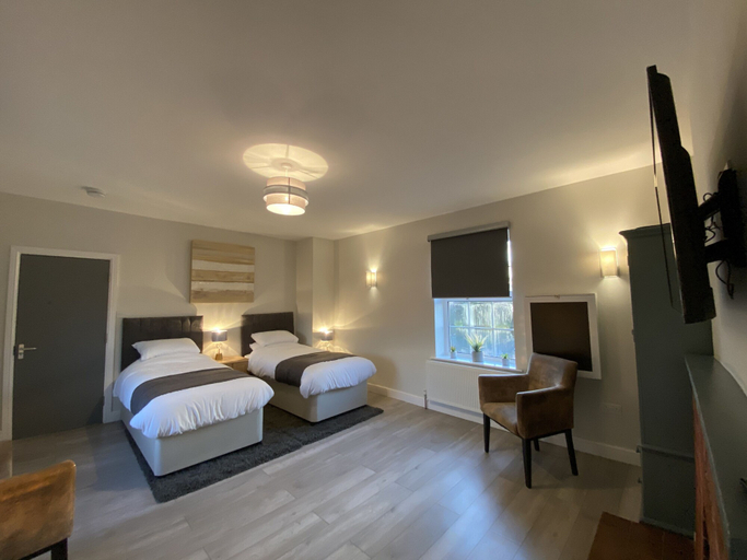 Bedroom 5, The Fordham Inn, Bedfordshire