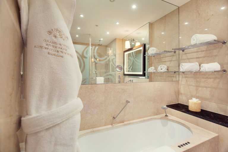 Bathroom 4, Grand Hotel River Park, a Luxury Collection Hotel Bratislava, Bratislava