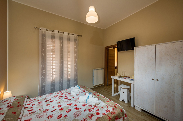 Bedroom 5, Antico Canale, Trapani