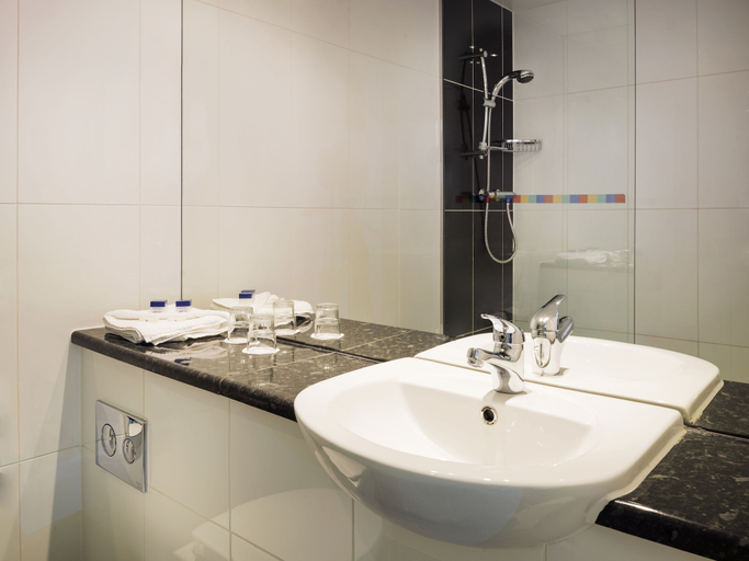 Bathroom, The Palace Hotel, Southend-on-Sea