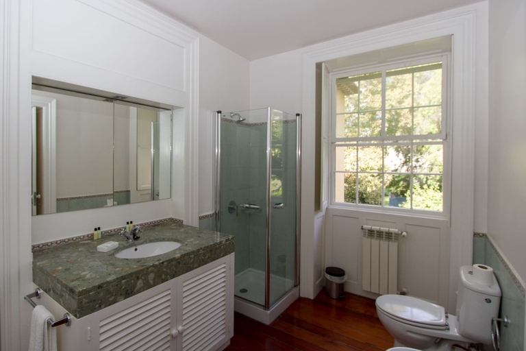Bathroom 4, Quinta das Malvas, Funchal