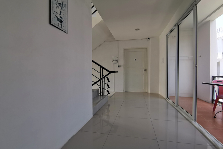 Public Area 2, Sure Guesthouse by ZUZU, Pulau Phuket