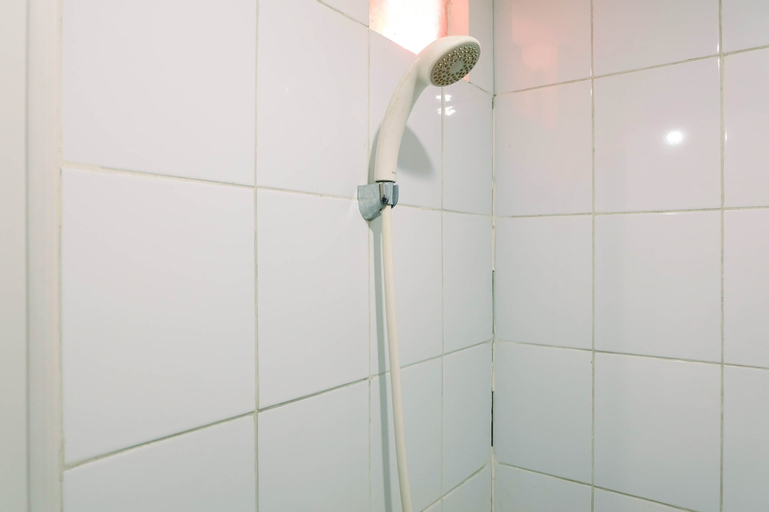 Bathroom 4
