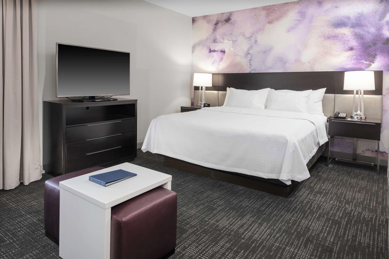 Bedroom 16