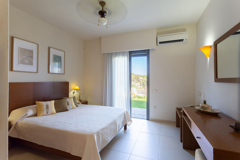 Bedroom 4, Elounda Olea Villas and Apartments, Crete