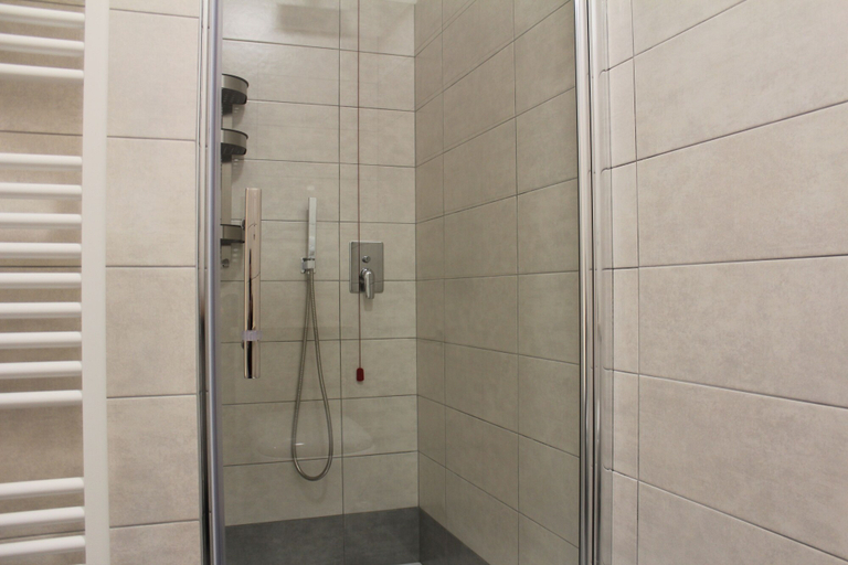 Bathroom 5, Residence Bellavista, Brescia
