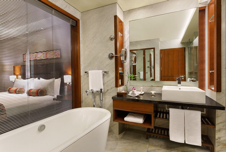 Bathroom 4
