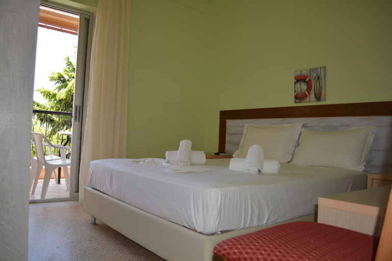 Bedroom 3, Apartments Dimitra, Central Macedonia