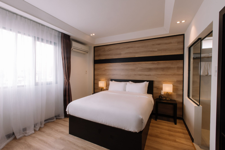 Bedroom 6