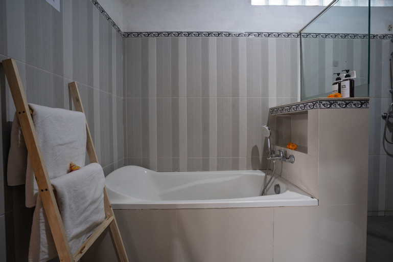 Bathroom 3