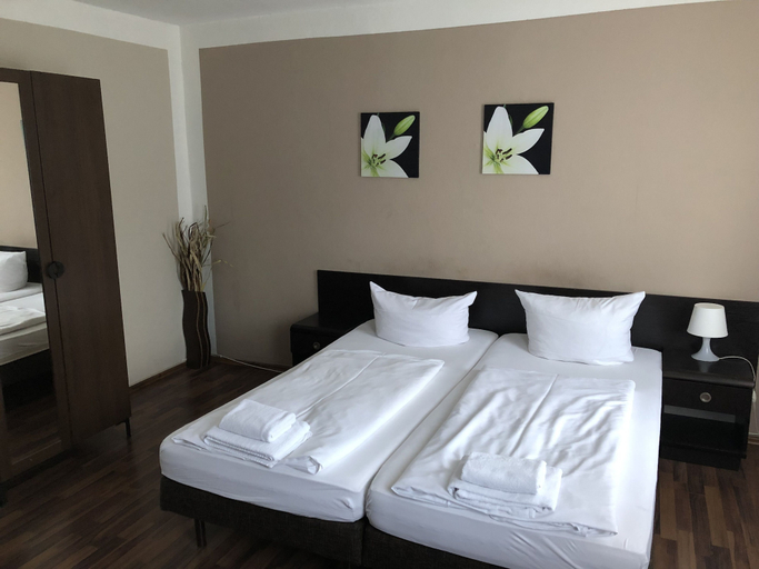 Bedroom 4, Hotel-Pension Reiter, Berlin