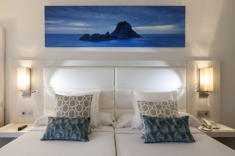 Bedroom 3, Ibiza Corso Hotel, Baleares