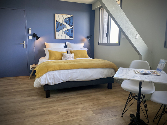 Bedroom 4, La Bellevue Bistrot et Chambres D'hotes, Morbihan