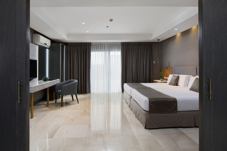 Bedroom 13