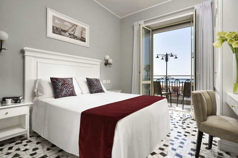 Bedroom 3, Hotel President Viareggio, Lucca