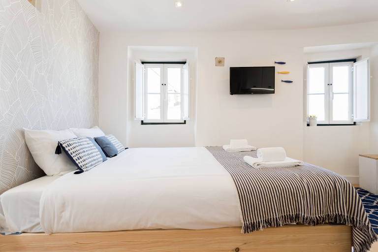 Bedroom 2, Alfama Loft Studio Loft Apartment w/ River View - by LU Holidays, Lisbon