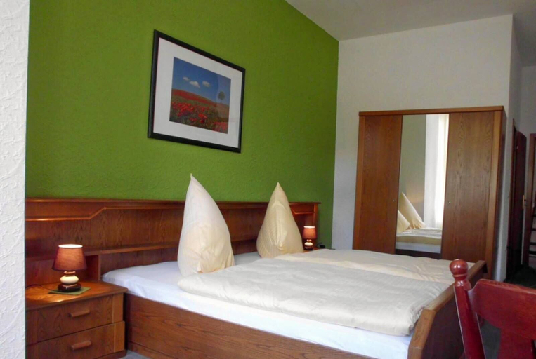Bedroom 4, Hotel Garni Thüringer KloßTheater, Gotha