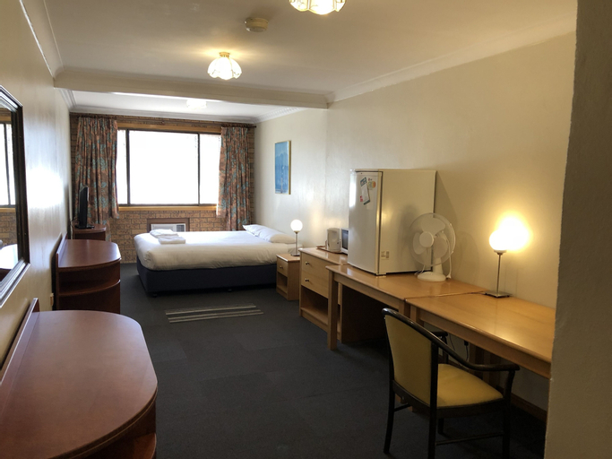Bedroom 5