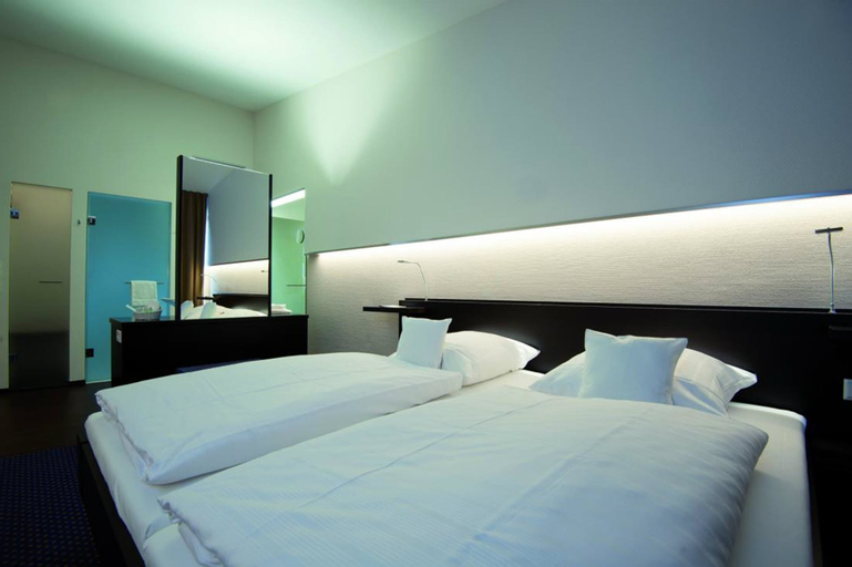 Bedroom 15