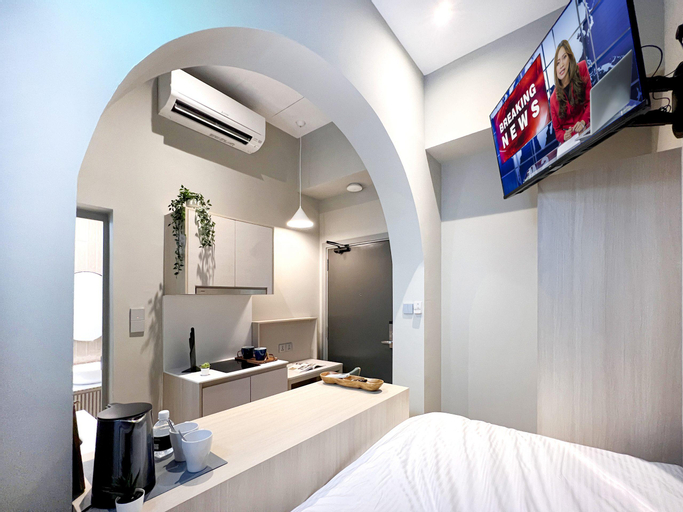 Coliwoo Hotel Gay World - (Co-Living), Singapore