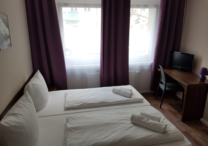 Bedroom 3, Hotel-Pension Reiter, Berlin