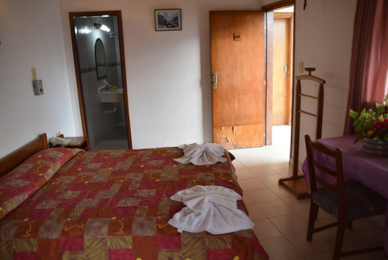 Bedroom 2, Hotel Palmas del Sol, Asunción