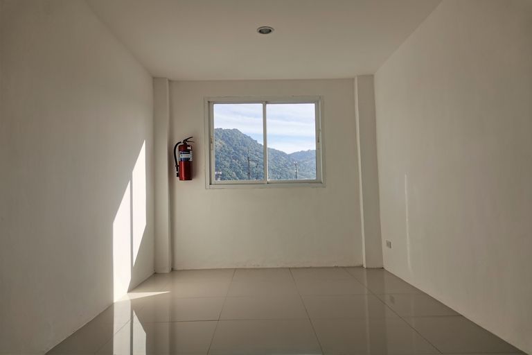 Public Area 2, Sure Guesthouse, Phuket Island