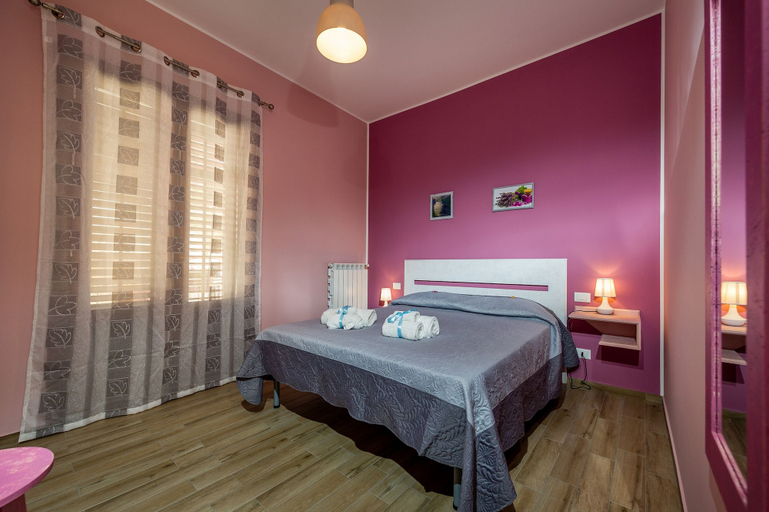 Bedroom 4, Antico Canale, Trapani