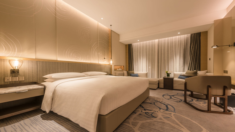 Bedroom 13