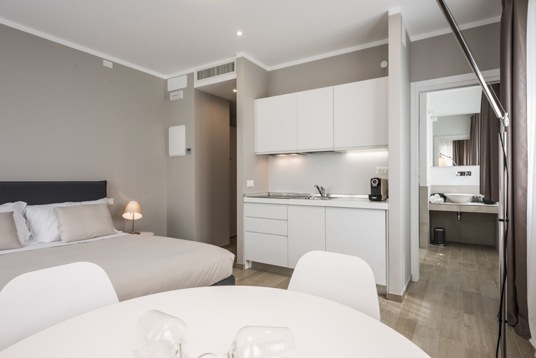 Bedroom 3, MYSWEETPLACE - Largo Europa Apartments, Padua