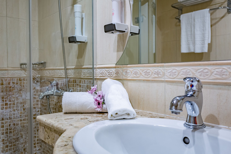 Bathroom 4, HI Hotels Imperial Resort – All Inclusive, Nesebar