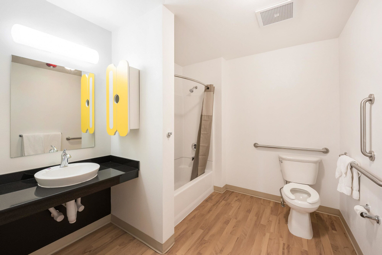Bathroom 3