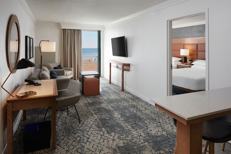 Bedroom 4, Sheraton Virginia Beach Oceanfront Hotel, Virginia Beach