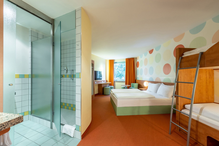 Bedroom 3, Raststättenhotel Holledau, Pfaffenhofen an der Ilm