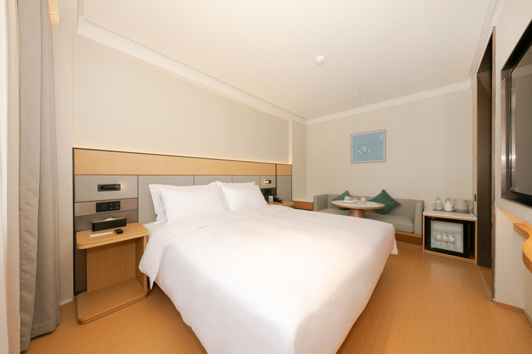 Bedroom 4, Ji Hotel (Liuliqiao East Store Beijing West Railwa, Beijing