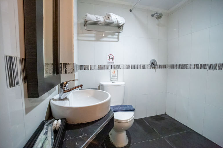 Bathroom 3