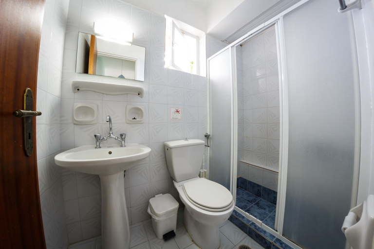 Bathroom 5, Terra Azzura, Ionian Islands