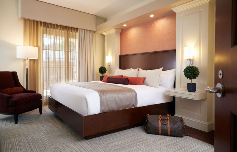 Bedroom 3, Rizzo Center, a Destination by Hyatt Hotel, Durham