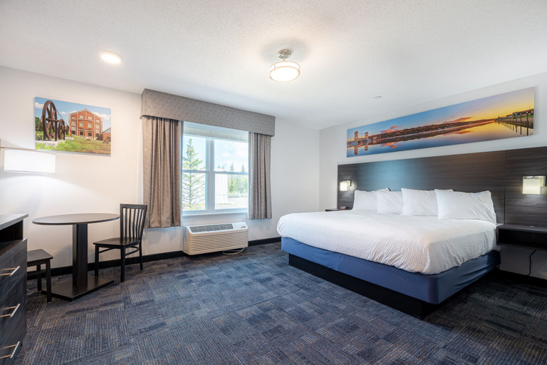 Bedroom 2, Independence Stay, Houghton